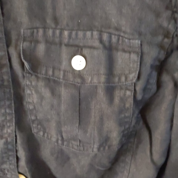 Linen button down - Picture 3 of 4